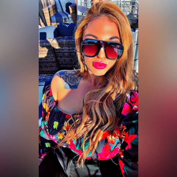 Meet your Posher, Lydia - Picture 12 of 17